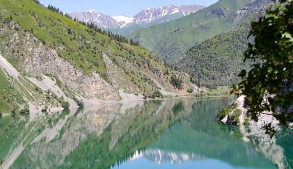 Quirguistão e Uzbequistão